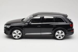 Audi Q7 4M Orca Black Minichamps 1:18 5011407625 Μέταλλο - εικόνα 4 από 8