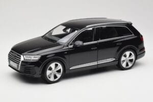 Audi Q7 4M Orca Black Minichamps 1:18 5011407625 Μέταλλο