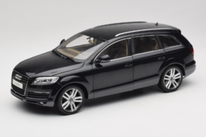 Audi Q7 Μαύρο Kyosho 1:18 09221BK Μέταλλο