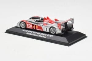 Audi R10 TDI LMP1 #1 F. Biela / E. Pirro / M. Werner 24 Hours of Le Mans 2007 Minichamps 1:43 5020700213 Μέταλλο - εικόνα 3 από 4