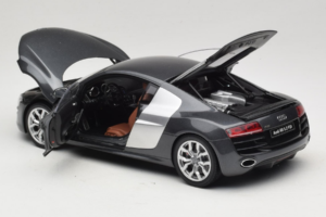 Audi R8 5.2 FSI Quattro Daytona Grey Kyosho 1:18 09216DG Μέταλλο - εικόνα 5 από 7