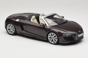 Audi R8 5.2 Spyder Teak Brown Kyosho 1:18 5010918525 Μέταλλο - εικόνα 6 από 8