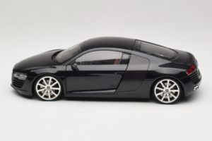 Audi R8 Μαύρο Kyosho 1:18 09213BK Μέταλλο - εικόνα 4 από 8