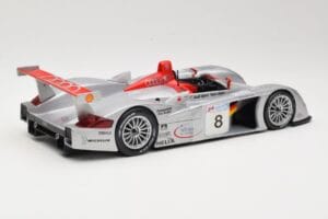 Audi R8 LMP900 #8 Audi Sport Team Joest F. Biela / E. Pirro / T. Kristensen 24 Hours of Le Mans 2000 Maisto 1:18 38899 Μέταλλ - εικόνα 2 από 6