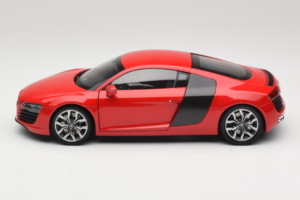 Audi R8 Κόκκινο Kyosho 1:18 09213R Μέταλλο - εικόνα 4 από 8