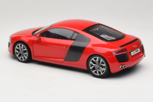 Audi R8 Κόκκινο Kyosho 1:18 09213R Μέταλλο - εικόνα 7 από 8