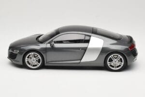 Audi R8 Type 42 4.2 Daytona Grey Kyosho 1:18 5010618425 Μέταλλο - εικόνα 4 από 8