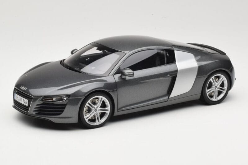 Audi R8 Type 42 4.2 Daytona Grey Kyosho 1:18 5010618425 Μέταλλο
