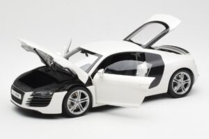 Audi R8 Type 42 Λευκό Kyosho 1:18 09213W Μέταλλο - εικόνα 2 από 8