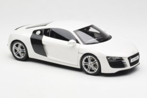 Audi R8 Type 42 Λευκό Kyosho 1:18 09213W Μέταλλο - εικόνα 6 από 8