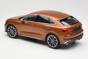 Audi RS Q3 Sportback 8U Brown Metallic Minichamps 1:18 155018104 Μέταλλο - εικόνα 5 από 6