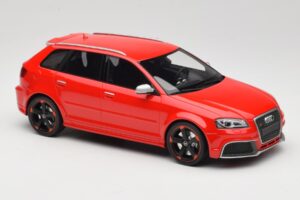 Audi RS3 8P Sportback Κόκκινο DNA 1:18 DNA000056 Ρητίνη - εικόνα 4 από 6