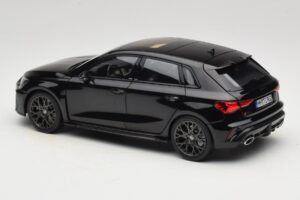 Audi RS3 8Y Sportback Myth Black Norev 1:18 188388 Μέταλλο - εικόνα 7 από 8