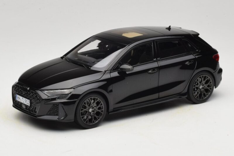 Audi RS3 8Y Sportback Myth Black Norev 1:18 188388 Μέταλλο