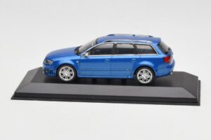 Audi RS4 B7 Avant Blue Metallic Minichamps 1:43 AUDI010 Μέταλλο