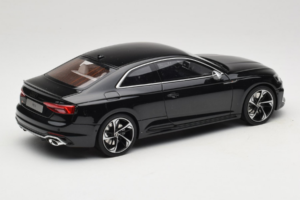 Audi RS5 B9 Coupe Μαύρο GT Spirit 1:18 GT751 Ρητίνη - εικόνα 2 από 6
