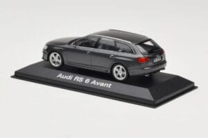Audi RS6 C5 Avant Daytona Grey Minichamps 1:43 5010710233 Μέταλλο - εικόνα 3 από 4