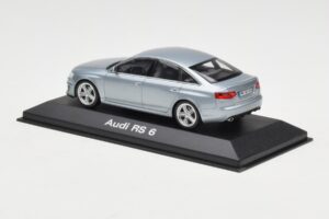 Audi RS6 C6 Monza Silver Minichamps 1:43 5010810113 Μέταλλο - εικόνα 3 από 4