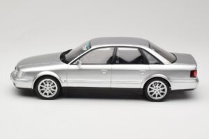 Audi S4 C4 4.2 V8 Crystal Silver Otto 1:18 OT464 Ρητίνη - εικόνα 3 από 6