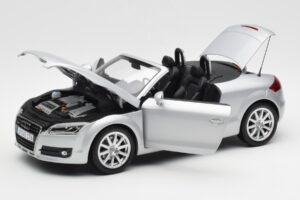 Audi TT 8J Roadster Ανοιχτό Ασημί Minichamps 1:18 5010500515 Μέταλλο - εικόνα 2 από 8
