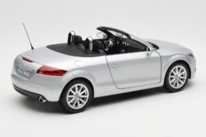 Audi TT 8J Roadster Ανοιχτό Ασημί Minichamps 1:18 5010500515 Μέταλλο - εικόνα 3 από 8