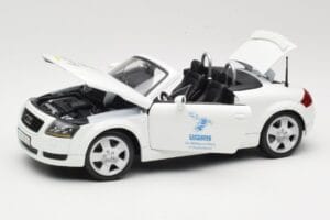Audi TT 8N Καμπριολέ Λευκό Maisto 1:18 56065 Μέταλλο - εικόνα 2 από 8