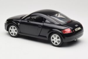 Audi TT 8N Μαύρο Revell 1:18 08953 Μέταλλο - εικόνα 7 από 8