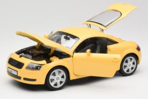 Audi TT 8N Κίτρινο Revell 1:18 08954-M1 Μέταλλο - εικόνα 2 από 8