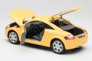 Audi TT 8N Κίτρινο Revell 1:18 08954-M1 Μέταλλο - εικόνα 5 από 8