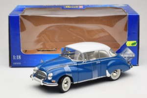Auto Union 1000 S Coupe Μπλε Λευκό Revell 1:18 08909 Μέταλλο - εικόνα 6 από 6