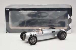 Auto Union Type C #57 H. Stuck Winner Shelsley Walsh Hill Climb 1936 Minichamps 1:18 155361057 Μέταλλο - εικόνα 6 από 6