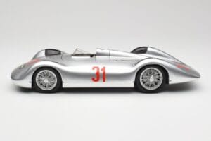 Auto Union Typ C Stromlinie #31 B. Rosemeyer 1937 Ασημί Revell 1:18 08436 Μέταλλο - εικόνα 4 από 8