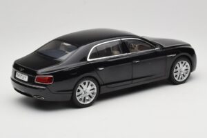 Bentley Flying Spur W12 Onyx Black Kyosho 1:18 08891NX Μέταλλο - εικόνα 3 από 8