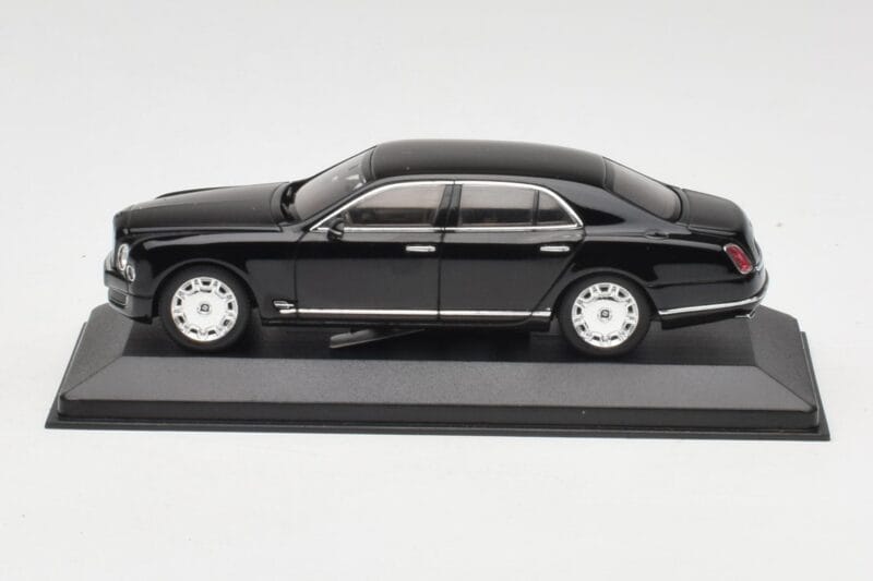 Bentley Mulsanne Μαύρο Minichamps 1:43 436139900 Μέταλλο