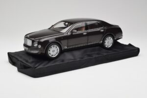 Bentley Mulsanne Burnt Oak Minichamps 1:18 100139905 Μέταλλο