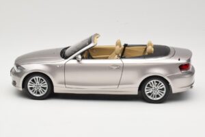 BMW 1 Series E88 Καμπριολέ Mineral Silver Metallic Kyosho 1:18 80430427020 Μέταλλο - εικόνα 4 από 8