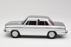 BMW 1800 Ti Ασημί Minichamps 1:18 107024000 Ρητίνη - εικόνα 3 από 6