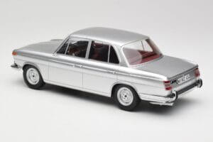 BMW 1800 Ti Ασημί Minichamps 1:18 107024000 Ρητίνη - εικόνα 5 από 6