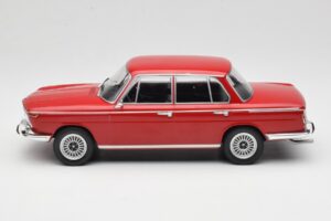 BMW 2000 121 Κόκκινο MCG 1:18 MCG18543 Μέταλλο - εικόνα 3 από 6