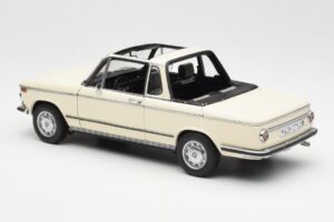 BMW 2002 Baur Καμπριολέ E10 Chamonix Λευκό AUTOart 1:18 70532 Μέταλλο - εικόνα 7 από 8