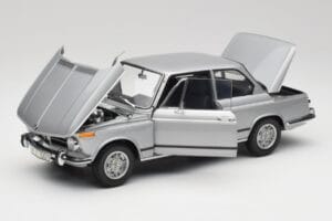 BMW 2002 Tii Polaris Ασημί AUTOart 1:18 80430146517 Μέταλλο - εικόνα 2 από 8