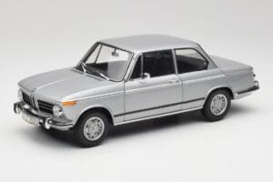 BMW 2002 Tii Polaris Ασημί AUTOart 1:18 80430146517 Μέταλλο