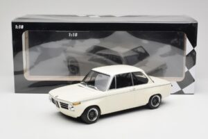 BMW 2002 Λευκό Plain Body Version Minichamps 1:18 155702600 Μέταλλο - εικόνα 6 από 6