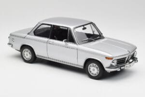 BMW 2002tii Ασημί AUTOart 1:18 80430151479 Μέταλλο - εικόνα 6 από 8