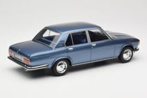 BMW 2500 E3 Blue Metallic BoS Models 1:18 BOS030 Ρητίνη - εικόνα 2 από 6