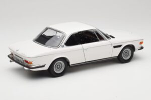 BMW 3.0 CSi E9 Λευκό Minichamps 1:18 180029026 Μέταλλο - εικόνα 3 από 8
