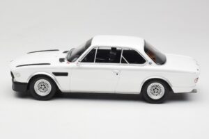 BMW 3.0 CSL E9 Chamonix White Otto 1:18 OT1145 Ρητίνη - εικόνα 3 από 6