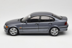BMW 318i E46 Grey Metallic Έκδοση Αντιπροσώπου UT Models 1:18 80430028459 Μέταλλο - εικόνα 4 από 8