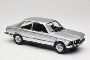 BMW 320 E21 Ασημί Minichamps 1:18 107024200 Ρητίνη - εικόνα 4 από 6