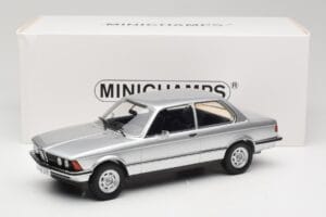 BMW 320 E21 Ασημί Minichamps 1:18 107024200 Ρητίνη - εικόνα 6 από 6